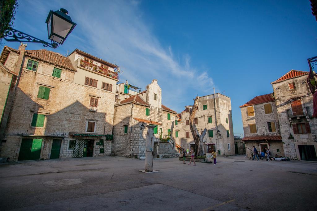 Apartment Niko Kastel Stari Kastela Oda fotoğraf